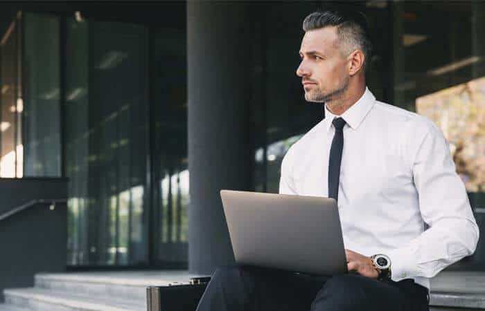 استفد من خلال الاستثمار بأموالك استفد من خلال الاستثمار بأمو